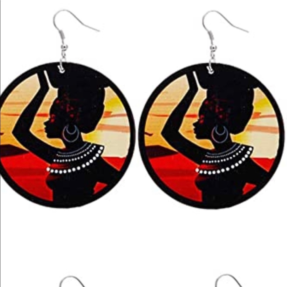 Beautiful vibrant Ethnic Painting Wood Earring - Picture 1 of 4
